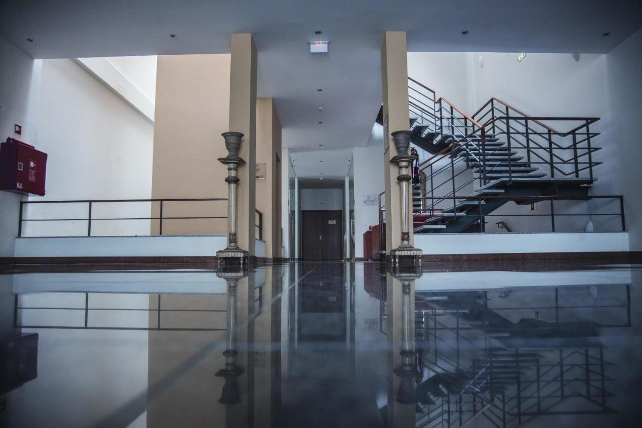 Hotel Apartamentos Geres Ribeiro Bagian luar foto