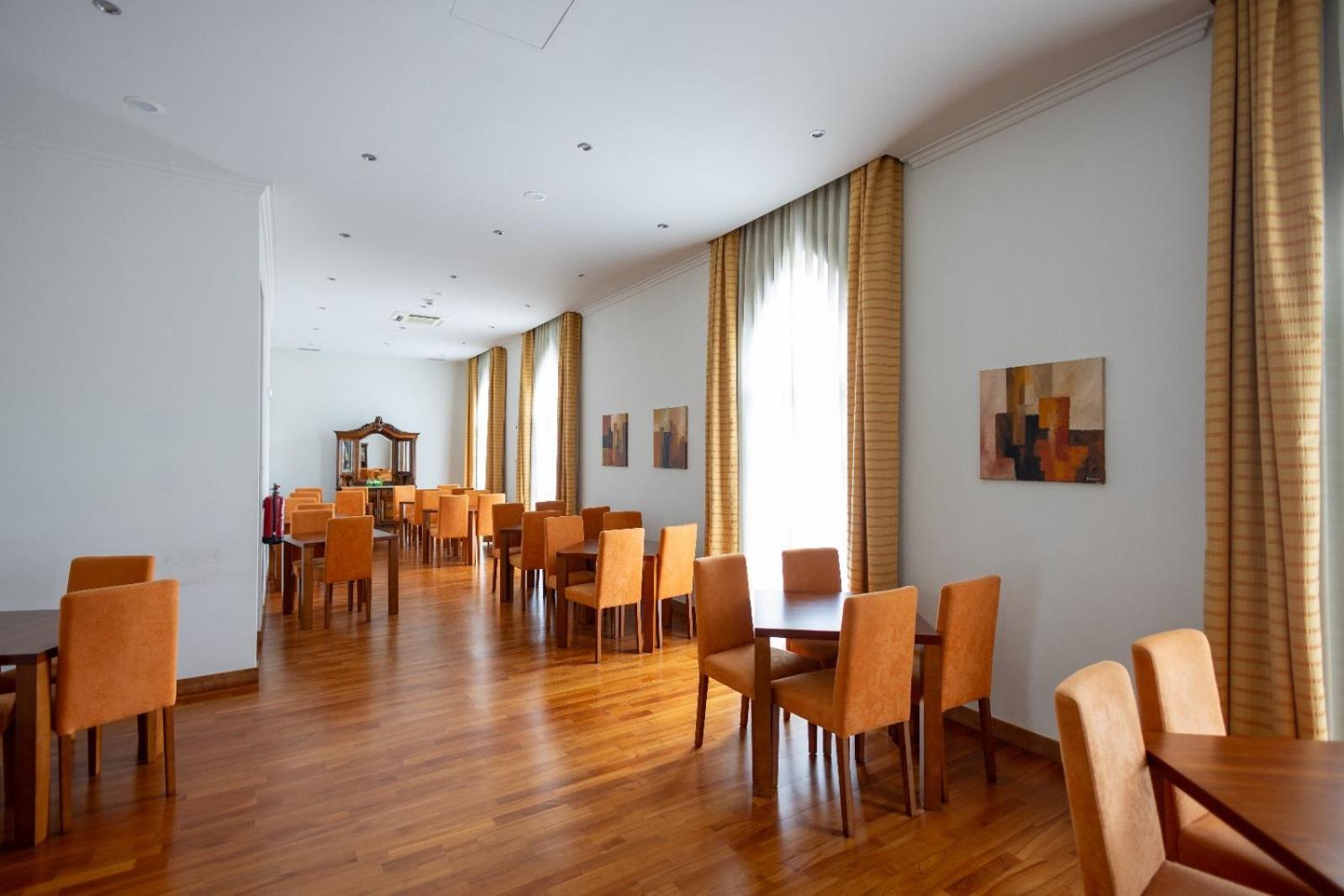 Hotel Apartamentos Geres Ribeiro Bagian luar foto