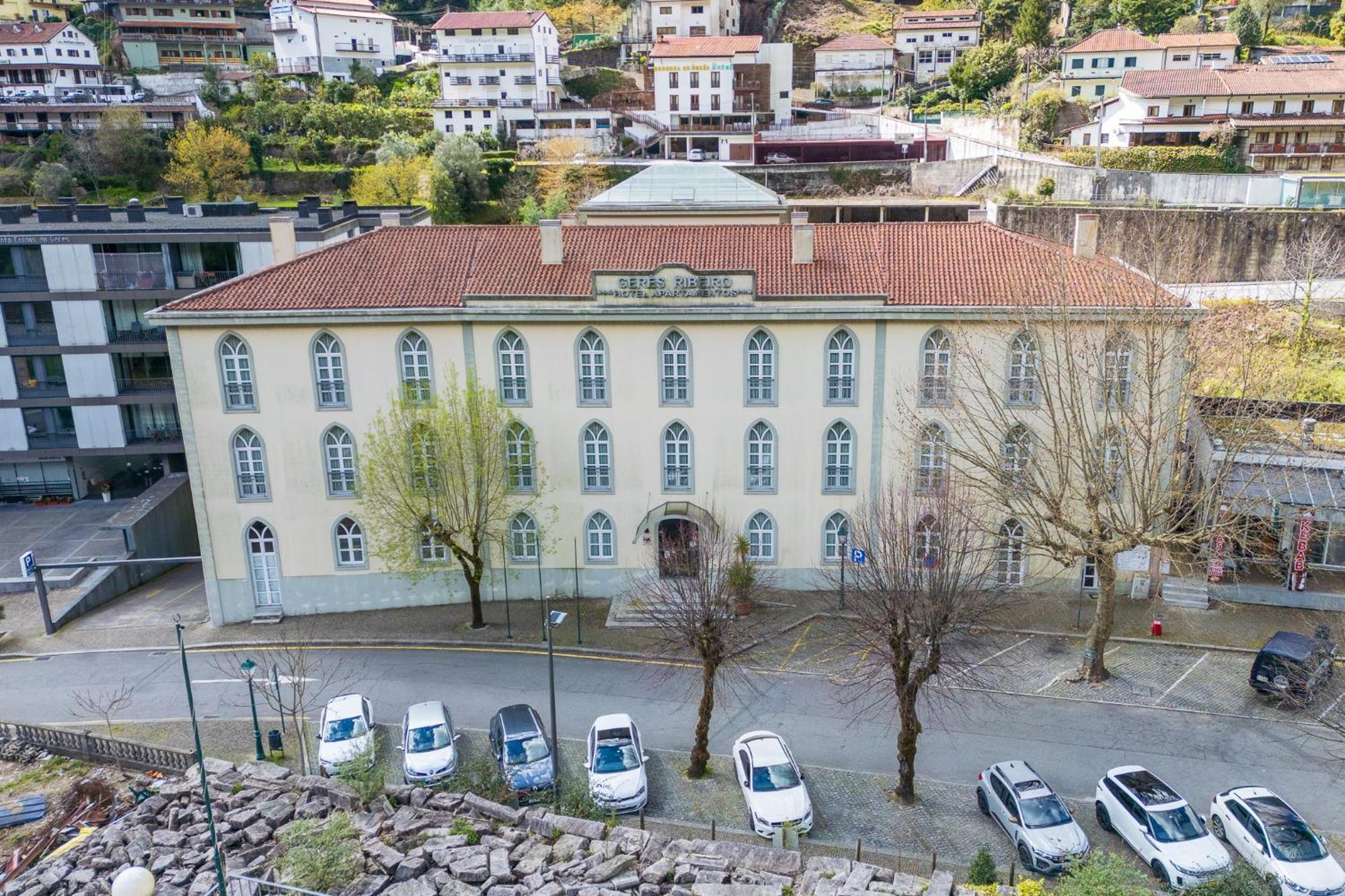 Hotel Apartamentos Geres Ribeiro Bagian luar foto