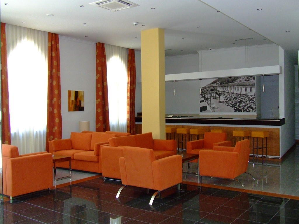 Hotel Apartamentos Geres Ribeiro Bagian luar foto